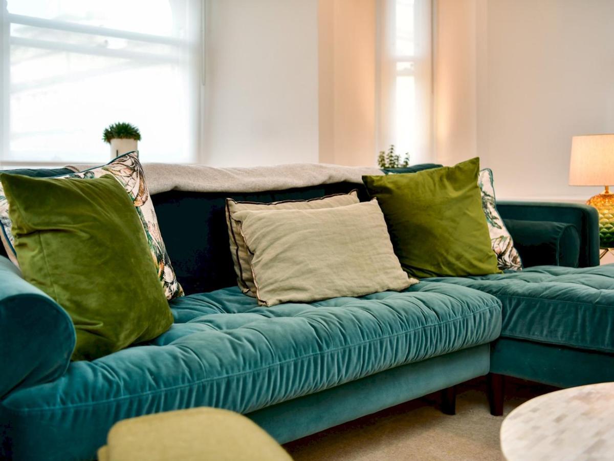 Pass The Keys Beautiful 2 Bed Apartment With Parking In The Bay Cardiff Eksteriør bilde